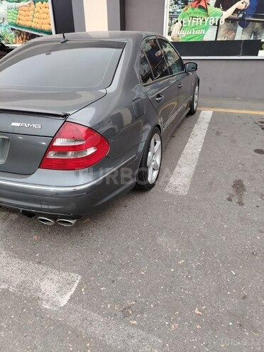 Mercedes E 350 2005, 275,000 km - 3.5 l - Bakı