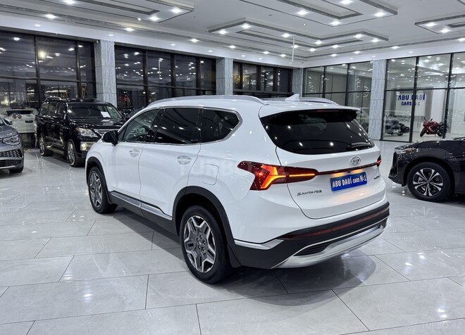 Hyundai Santa Fe-5