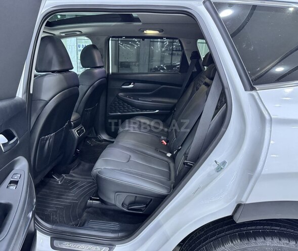 Hyundai Santa Fe-14