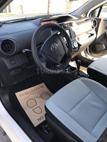 Toyota Aqua 2019, 56,000 km - 1.5 l - Bakı