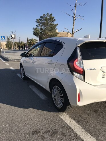 Toyota Aqua 2019, 56,000 km - 1.5 l - Bakı