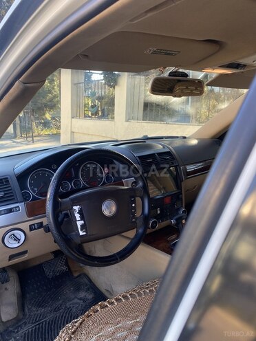 Volkswagen Touareg 2004, 270,000 km - 3.2 l - Biləsuvar