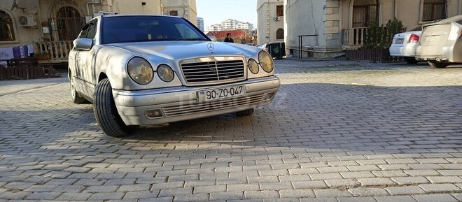 Mercedes E 240 1998, 458,135 km - 2.5 l - Bakı