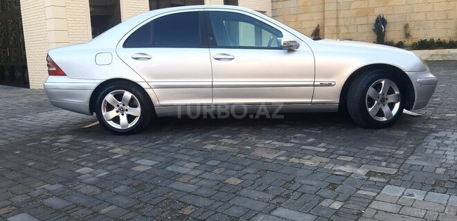 Mercedes C 200 2001, 270,000 km - 2.0 л - Bakı