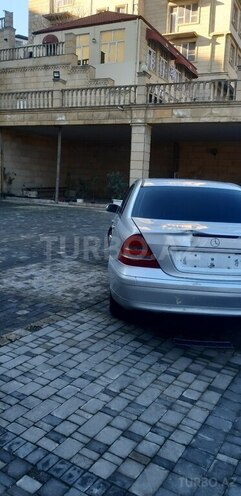 Mercedes C 200 2001, 270,000 km - 2.0 л - Bakı