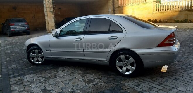 Mercedes C 200 2001, 270,000 km - 2.0 л - Bakı