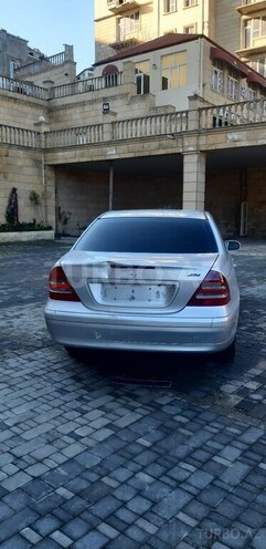 Mercedes C 200 2001, 270,000 km - 2.0 л - Bakı