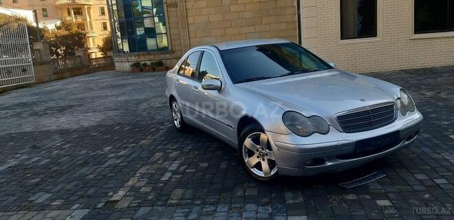 Mercedes C 200 2001, 270,000 km - 2.0 л - Bakı