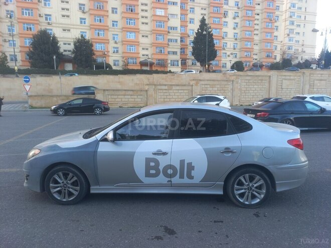 Hyundai Avante 2012, 205,000 km - 1.6 l - Bakı