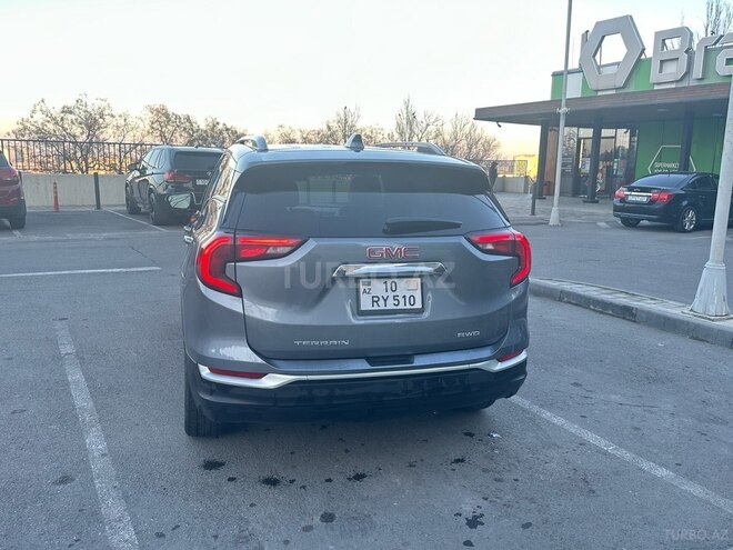 GMC Terrain-3