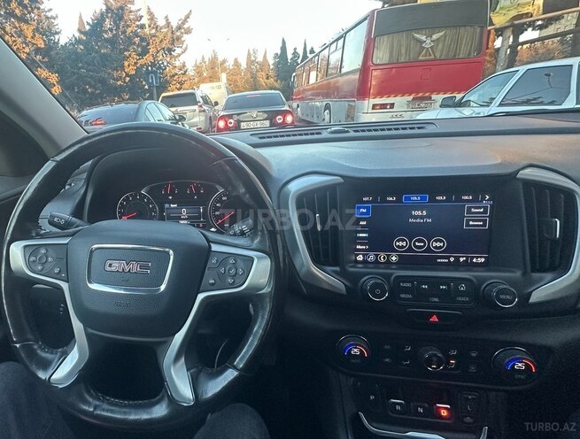 GMC Terrain-12