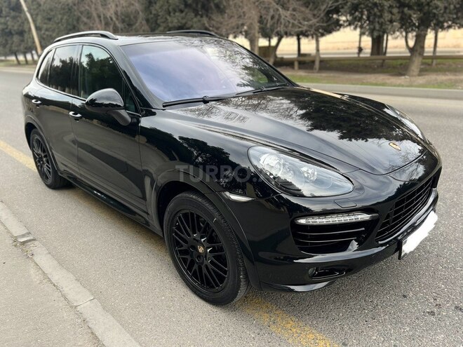 Porsche Cayenne-3