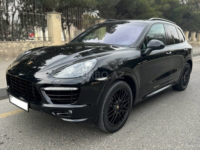 Porsche Cayenne-2