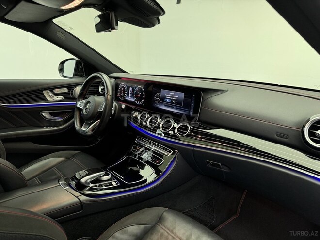 Mercedes  2018, 80,000 km - 3.0 l - Bakı