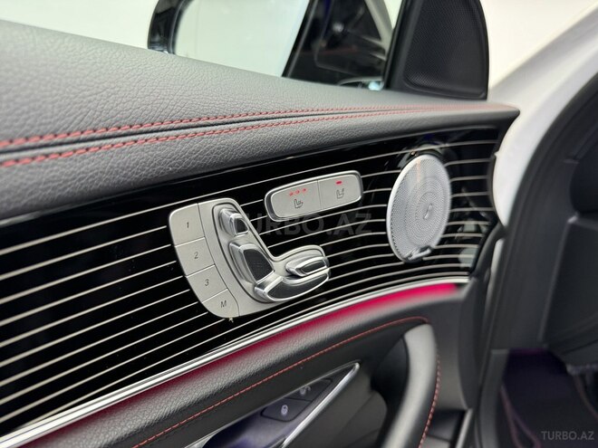 Mercedes  2018, 80,000 km - 3.0 l - Bakı