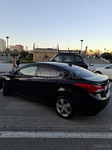 Hyundai Elantra 2013, 270,370 km - 1.8 l - Bakı