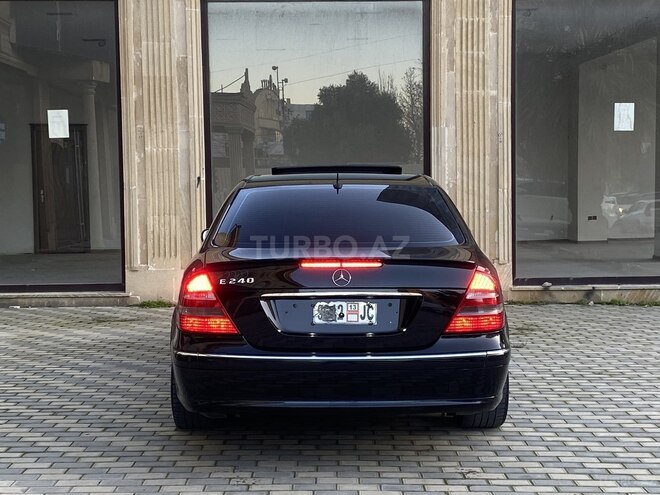 Mercedes E 240 2004, 231,000 km - 2.4 l - Bakı