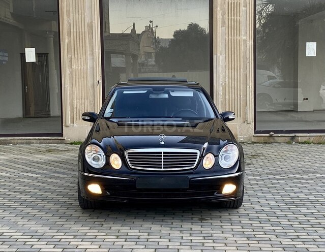 Mercedes E 240 2004, 231,000 km - 2.4 l - Bakı