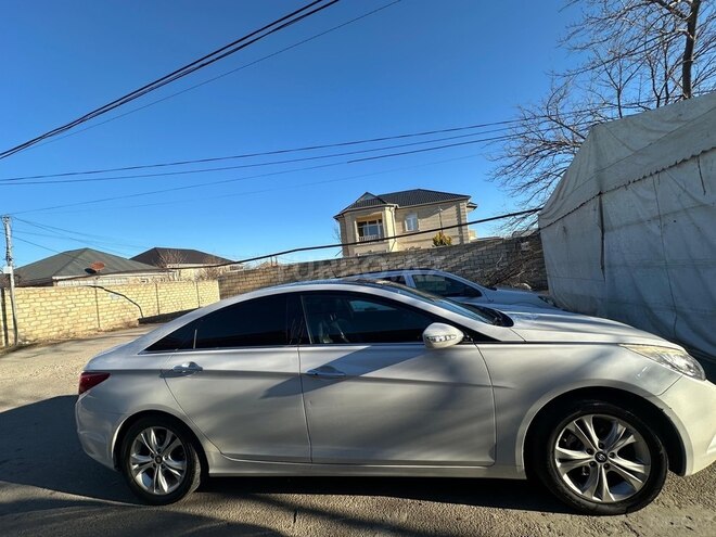 Hyundai Sonata 2010, 175,000 km - 2.4 л - Tovuz