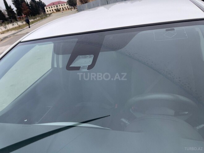 Toyota Vitz 2018, 74,000 km - 1.5 l - Bakı