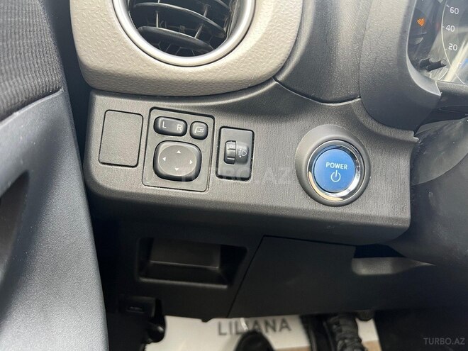 Toyota Vitz 2018, 74,000 km - 1.5 l - Bakı