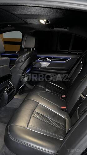 BMW 740 2018, 92,000 km - 3.0 l - Bakı