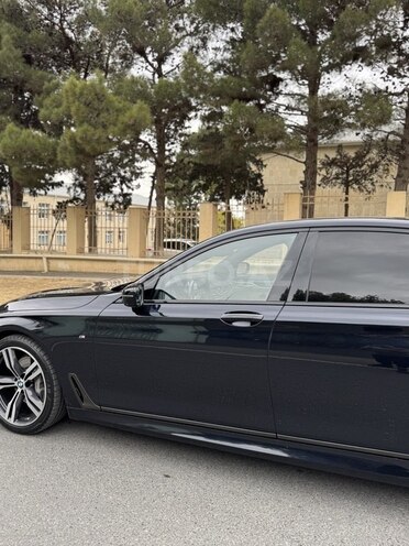 BMW 740 2018, 92,000 km - 3.0 l - Bakı