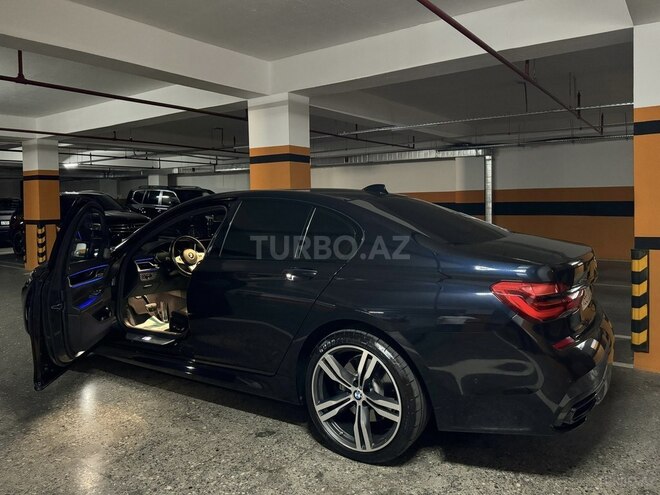 BMW 740 2018, 92,000 km - 3.0 l - Bakı