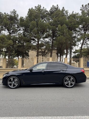 BMW 740 2018, 92,000 km - 3.0 l - Bakı