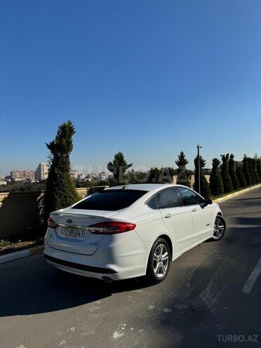 Ford Fusion (North America) 2017, 95,000 km - 2.0 л - Bakı