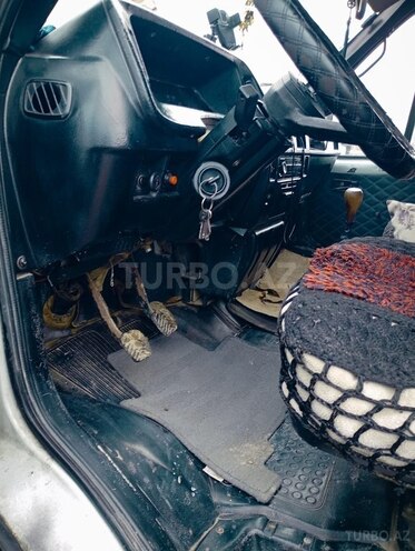 GAZ 3302-744 1998, 230,000 km - 2.4 l - Salyan
