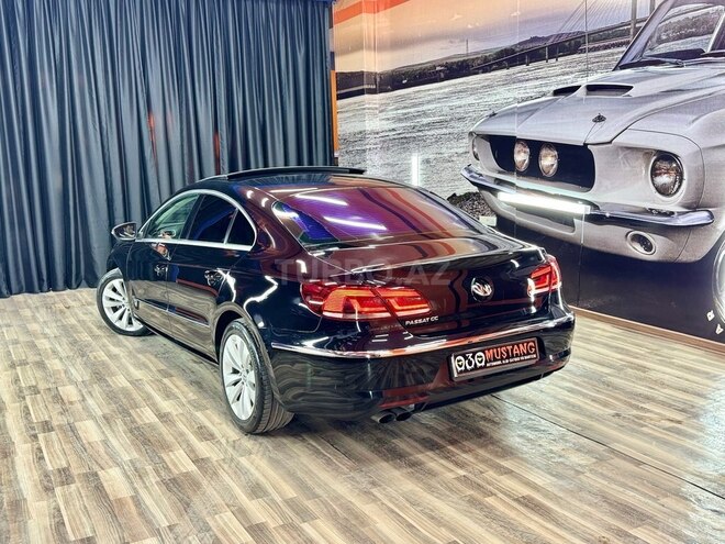Volkswagen Passat CC-9