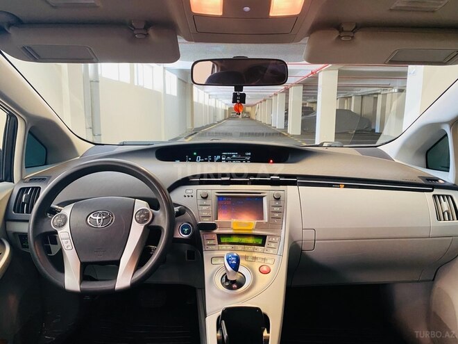 Toyota Prius 2013, 209,000 km - 1.8 l - Bakı