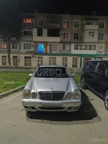 Mercedes E 220 d 2001, 443,000 km - 2.2 l - Şirvan