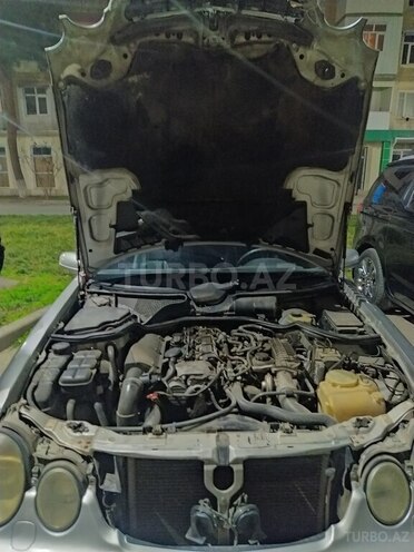 Mercedes E 220 d 2001, 443,000 km - 2.2 l - Şirvan