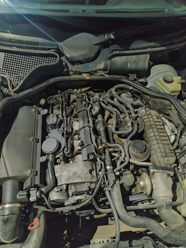 Mercedes E 220 d 2001, 443,000 km - 2.2 l - Şirvan