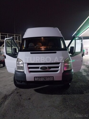 Ford Transit 2011, 250,000 km - 2.4 л - Quba