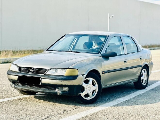 Opel Vectra 1996, 268,000 km - 1.6 л - Bakı