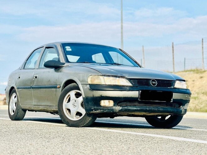 Opel Vectra 1996, 268,000 km - 1.6 л - Bakı