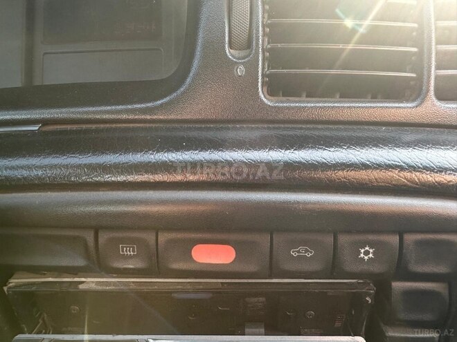 Opel Vectra 1996, 268,000 km - 1.6 л - Bakı
