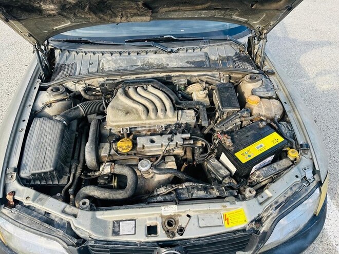 Opel Vectra 1996, 268,000 km - 1.6 л - Bakı