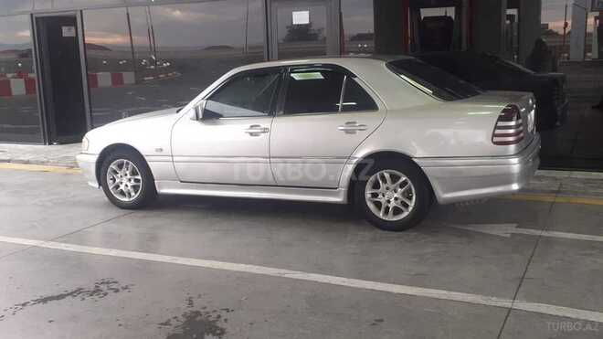 Mercedes C 200 1995, 332,000 km - 2.0 л - Hacıqabul