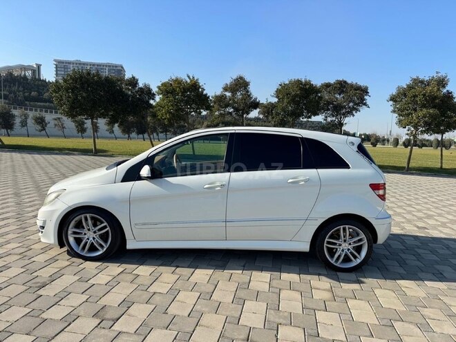 Mercedes B 200 2010, 155,000 km - 2.0 л - Bakı