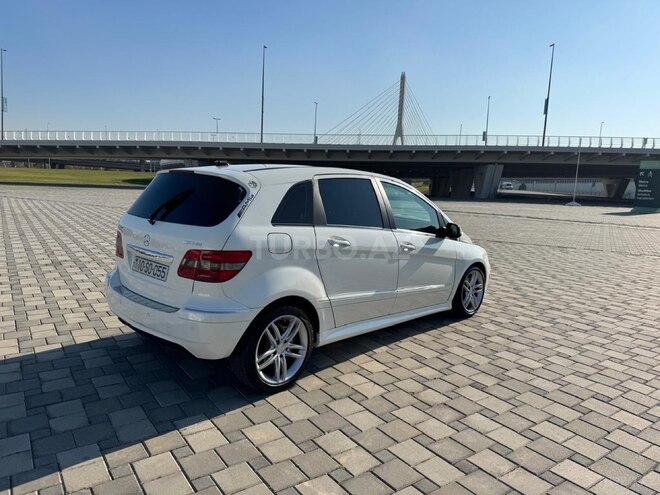 Mercedes B 200 2010, 155,000 km - 2.0 л - Bakı