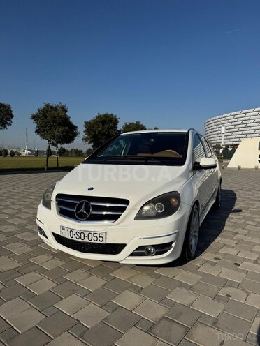 Mercedes B 200 2010, 155,000 km - 2.0 л - Bakı
