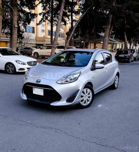 Toyota Aqua 2019, 73,000 km - 1.5 l - Bakı