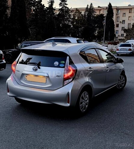 Toyota Aqua 2019, 73,000 km - 1.5 l - Bakı