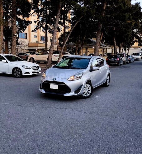 Toyota Aqua 2019, 73,000 km - 1.5 l - Bakı
