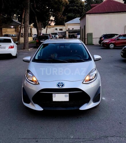 Toyota Aqua 2019, 73,000 km - 1.5 l - Bakı
