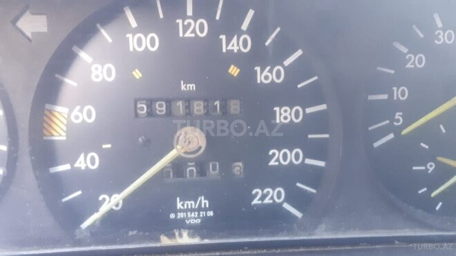 Mercedes 190 1989, 201,542 km - 2.0 l - Bakı